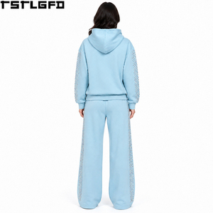 Conjunto de Sudadera con Cremallera OEM/ODM para Mujer, Azul Bebé Iridiscente con Pedrería, Chándal Oversize de Invierno al por Mayor - Product Image 2