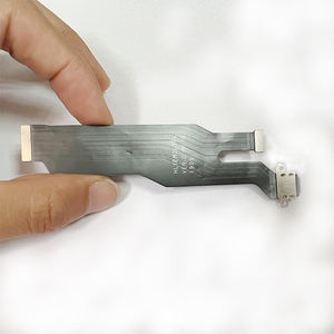 Câble flexible de remplacement pour la connectivité du port de charge USB d'origine, facile à brancher, pour téléphone mobile <span class=keywords><strong>HuaWei</strong></span> <span class=keywords><strong>P20</strong></span> - Product Image 2