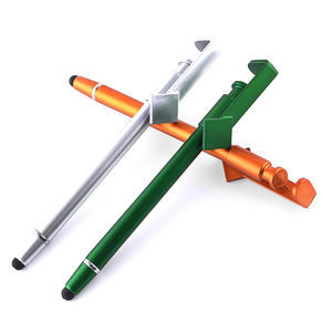 ปากกาพลาสติกสำหรับสไตลัสหน้าจอสัมผัสความกว้างในการเขียน1.0มม. พร้อมที่วางมือถือออกแบบโลโก้ได้ตามต้องการ - Product Image 1