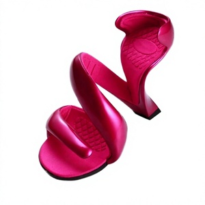 Sandales pour femmes 2026 sexy, de créateur, à tige haute, d'été, d'extérieur, respirantes, légères, à semelle ajourée motif serpent - Product Image 2