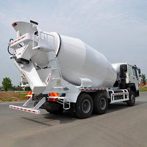 Camión mezclador <span class=keywords><strong>de</strong></span> concreto usado barato Sinotruck Howo en venta - Product Image 3