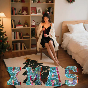 Lumières décoratives en forme de lettres pour l'ambiance de Noël, lumières LED colorées XMAS pour les fêtes de Noël - Product Image 3