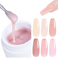 Autonivelant pour les extensions d'ongles et le renforcement des ongles naturels