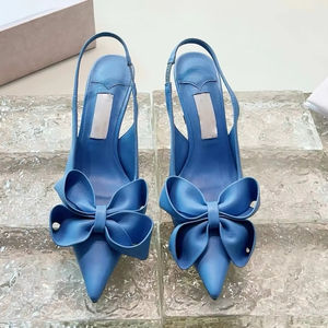 Tacones de Plataforma Versátiles, Elegantes y a la Moda, Diseño Original de Diseñador, con Lazo y Punta en Pico - Product Image 1