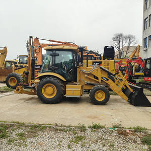 Chargeuses-pelleteuses d'occasion CAT 420F Chargeuses-pelleteuses Caterpillar d'origine d'occasion Caterpillar CAT 420F en parfait état - Product Image 3