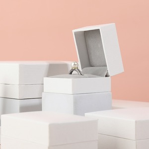 Custom White leather paper jewelry box <b>ring</b> necklace bracelet jewelry <b>storage</b> box gift packaging box - Product Image 2