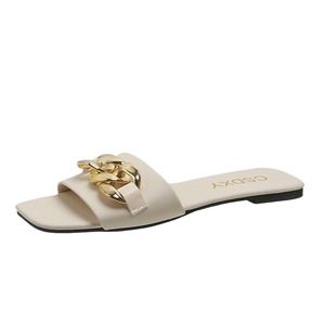 Chaussons tendance pour femmes, été 2024, à bout carré, semelle plate, avec boucle métallique élégante, grande taille 231 231 - Product Image 5