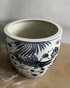<span class=keywords><strong>Vase</strong></span> à fleurs en céramique à motif de fleurs de style chinois antique Pot de fleurs en porcelaine Pots à poissons Grandes cuves de poissons dessinés à la main - Product Image 4
