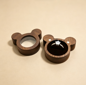 Caja de Anillo de Madera de Nogal con Diseño de Mickey, Mini Estuche para Guardar Joyas, Caja de Regalo Ideal para Pedida de Mano o Ceremonia de Compromiso - Product Image 5