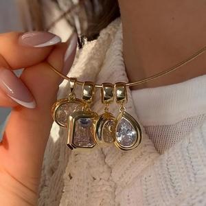 <span class=keywords><strong>Collier</strong></span> en argent 925 plaqué or avec pendentif émeraude ovale en CZ à double sertissage épais et diamants - Product Image 5