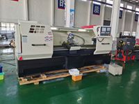 Haute précision hydraulique 4 mâchoires mandrin convoyeur à puces 4 Station électrique tourelle Turno tour CNC