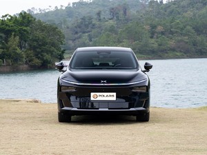 Xpeng G7 2026 Édition Phare 1704 Max Autonomie Étendue Noir <span class=keywords><strong>Nuit</strong></span> SUV Moyen 430km Autonomie Électrique CLTC Voiture pour l'Exportation - Product Image 4