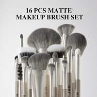 Jeu de pinceaux de maquillage or champagne avec logo personnalisé Fabricant de pinceaux de maquillage vegan de luxe en cheveux synthétiques de haute qualité avec manche en bois