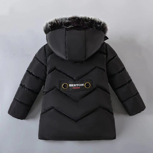 Vente en gros Veste pour garçons Veste d'hiver à capuche mi-longue épaisse polaire grand col en <span class=keywords><strong>fourrure</strong></span> Veste matelassée pour bébé - Product Image 4