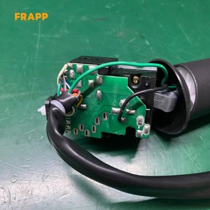 Interruttore indicatore di direzione per piantone dello sterzo OE 0085450924, ricambio per <span class=keywords><strong>camion</strong></span> <span class=keywords><strong>Mercedes</strong></span> Benz Actros (MP1/MP2/MP3) - Product Image 2