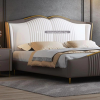 Leichtes italienisches minimalist isches Doppelbett 2m x 2,2 m High-End-Atmosphäre Modernes Leder bett für Haupt schlafzimmer Hochzeits bett