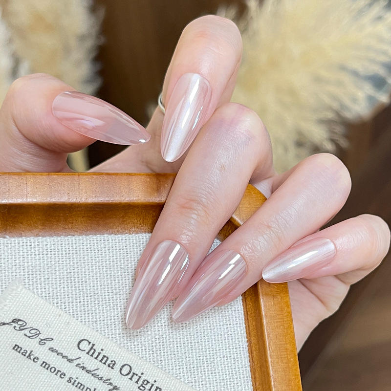 ซิการ์ตาแมว BZ1940