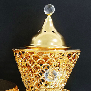 2025 nouvelle vente chaude Design de luxe doré éthiopie café Table à thé coffret cadeau Royal métal fer rond verre - Product Image 4