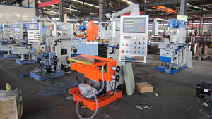 UM-300A(XL8132) 金属切屑常规铣床立式通用工作台手动磨坊壁式机械 - Product Image 6