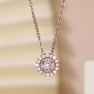 Collana Semplice Tonalità Rosa da Donna per Uso Quotidiano, Accessorio a Catena per Clavicola - Product Image 2