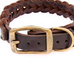 Raffy <span class=keywords><strong>Pet</strong></span> Supplies <span class=keywords><strong>Collar</strong></span> de perro de vaca de lujo personalizado tejido hecho a mano trenzado genuino de cuero de vaca de grano superior cinta sólida-OEM - Product Image 2