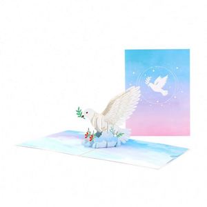 Décoration de Noël et cadeau : Carte pop-up pigeons découpés en papier - Product Image 2