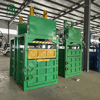 Compacteur hydraulique vertical pour déchets de carton, presse à papier industrielle manuelle pour le recyclage