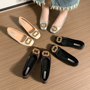 Chaussures plates pour femmes de haute qualité avec décoration en strass Chaussures de grand-mère confortables - Product Image 1