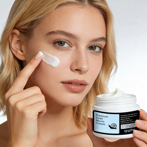 Crème pour le visage à la mucine <span class=keywords><strong>d</strong></span>'<span class=keywords><strong>escargot</strong></span> en gros, anti-âge, réparation des cicatrices <span class=keywords><strong>d</strong></span>'acné, hydratante, crème pour le visage, marque privée, crème à la <span class=keywords><strong>bave</strong></span> <span class=keywords><strong>d</strong></span>'<span class=keywords><strong>escargot</strong></span> végétalienne - Product Image 1