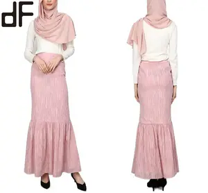 दिन के रूप में ओम कारखाना अनुकूलित महिला स्कर्ट पहने हुए महिला सुंदर मुस्लिम स्कर्ट गुलाबी नवीनतम लंबी स्कर्ट