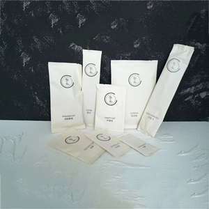 ชุดเครื่องแป้งในโรงแรมสีขาวและดำแบบมินิมอลแพ็กเกจถุงกระดาษเป็นมิตรกับสิ่งแวดล้อม - Product Image 4