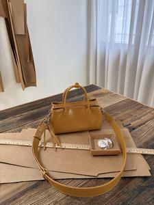 Hand Bags for Girls New Design Korean Style Genuine Leather Crossbody Bag for Daily Use Womens Leather <b>Handbag</b> Wholsale Products - Product Image 4