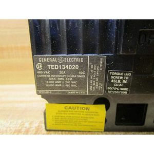 Ge Ted134020wl เบรกเกอร์แบบโมลด์เคส 3 โพล 480V 20A สำหรับติดตั้งบนแผงอุตสาหกรรม - Product Image 4