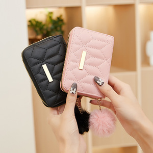 <span class=keywords><strong>2023</strong></span> femmes élégant mince en cuir portefeuille Mini mignon court sacs à main fermeture éclair Anti-vol Chic chaînes perle pas cher Mini mignon mince cuir - Product Image 6
