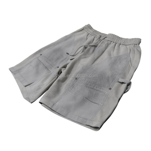 Pantalones Cortos Cargo Grises para Hombre, Cintura Elástica, Tela Oxford Transpirable, Estilo Casual, Largo Bermuda, con Bolsillos - Product Image 4