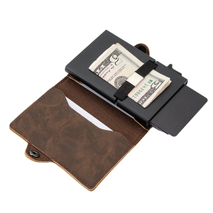 Portefeuille bifold personnalisé Casekey CA08 en cuir PU vintage avec fermeture à bouton, blocage RFID, porte-cartes de crédit pour 4 à 6 cartes - Product Image 4
