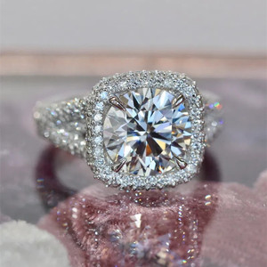 Anello con pietra scintillante per donna, gioielli alla moda da indossare ogni giorno, idea regalo - Product Image 1
