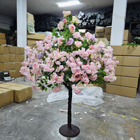E décoration de table d'intérieur décoration d'arbre à fleurs roses de mariage arbre artificiel faux arbres à fleurs roses pour centre de table de mariage