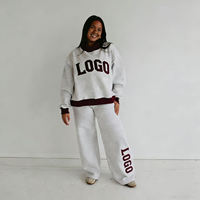 Sweater Fleece Wanita Model Kerah Mock Neck Warna Solid Custom Desain Bordir Patch, Laris Manis