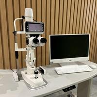 Microscope à fente numérique LED le plus vendu avec système d'image haute définition pour hôpitaux ophtalmologiques et instituts de soins oculaires