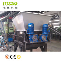 Machine à perforer les bouteilles en PET