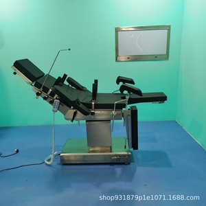 Mesa de Operaciones Electrohidráulica Ssc001 142x77x96 con Brazo en C para Fluoroscopia, Cirugía Ortopédica, Acero Inoxidable, Certificación CE - Product Image 3