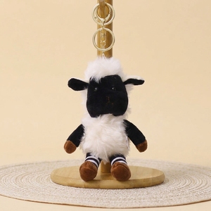 Porte-clés en peluche mouton mignon en gros, jouet agneau personnalisé avec logo, mini pendentif animal OEM ODM pour cadeau promotionnel - Product Image 2