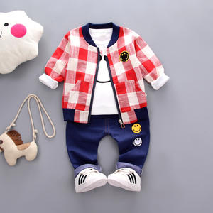 Vêtements pour enfants de haute qualité en gros, nouveau style, ensembles de vêtements, t-shirt à manches longues à capuche et pantalon de jogging - Product Image 3
