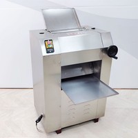 Machine à étaler la pâte électrique / Machine à aplatir la pâte / Machine de traitement de la pâte à pizza, de nouilles et de raviolis pour les restaurants et les hôtels