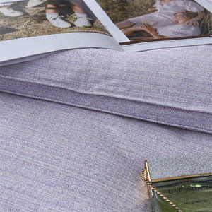 Couette brodée Duoxiangmeimiankang en fibre de soja 203x229cm respirante pour usage domestique quatre saisons, couleur violet - Product Image 3