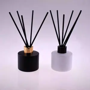 Glass Diffuse Bottle Flower Reed Oil Jar New Fashion 50ml 100ml 200ml Matt Black White Box Luxury Decorative Round Support