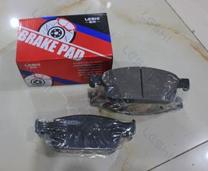 LESHI LS6283 D1668 Système de freinage avant Plaquette de frein pour <span class=keywords><strong>Ford</strong></span> <span class=keywords><strong>Focus</strong></span> ST Importé <span class=keywords><strong>2012</strong></span> - Product Image 6