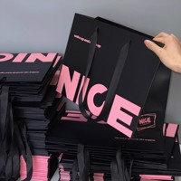 Sacs en papier pour vêtements personnalisés avec votre propre logo Poignées Carton de luxe au détail Promotionnel Shopping Emballage de sac en papier pour cadeau