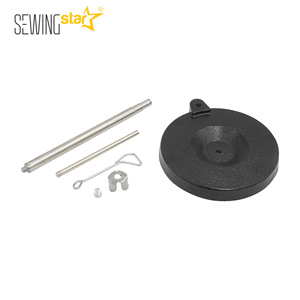 Support de fil télescopique Sewingstar à hauteur réglable avec base métallique pour machines à coudre - Product Image 1